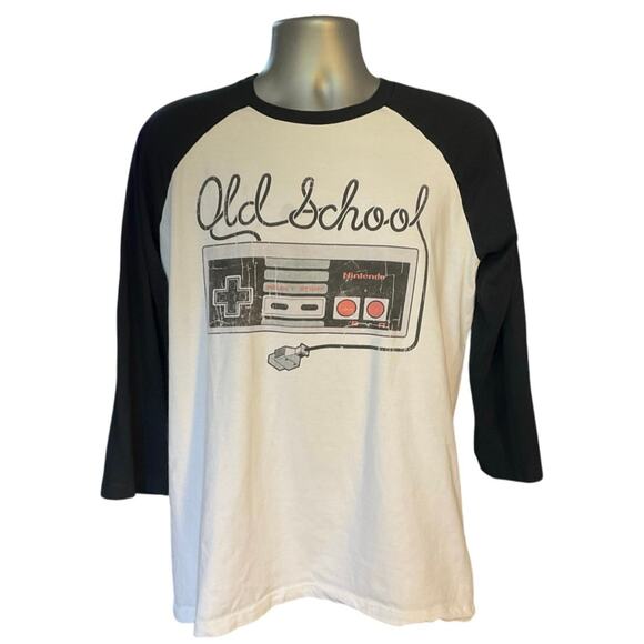 Nintendo Old School Black and White Retro Quarter Sleeve T-Shirt Size L - Picture 1 of 8